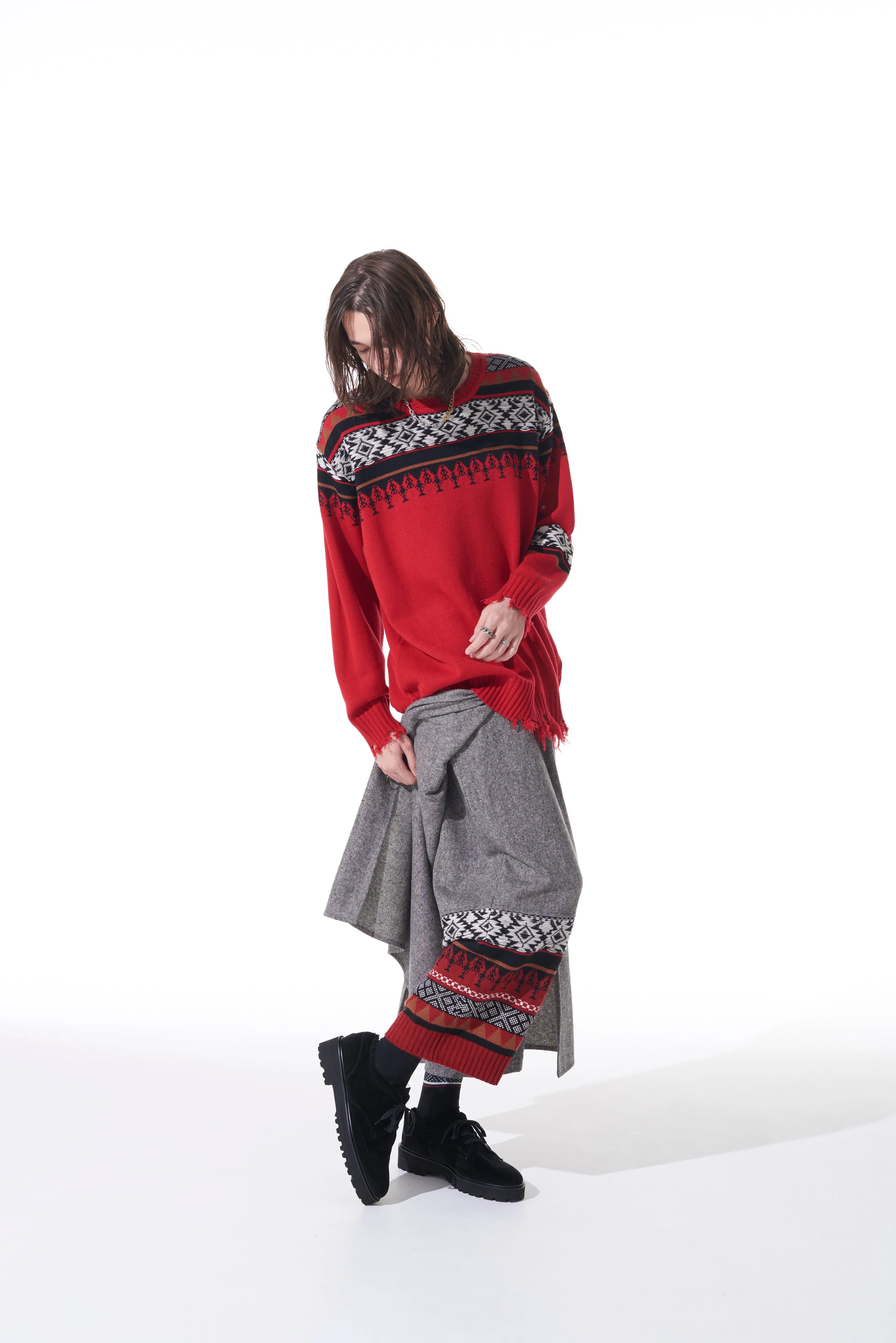 BULKY WOOL NORDIC PATTERN DAMAGED ROUND NECK KNIT