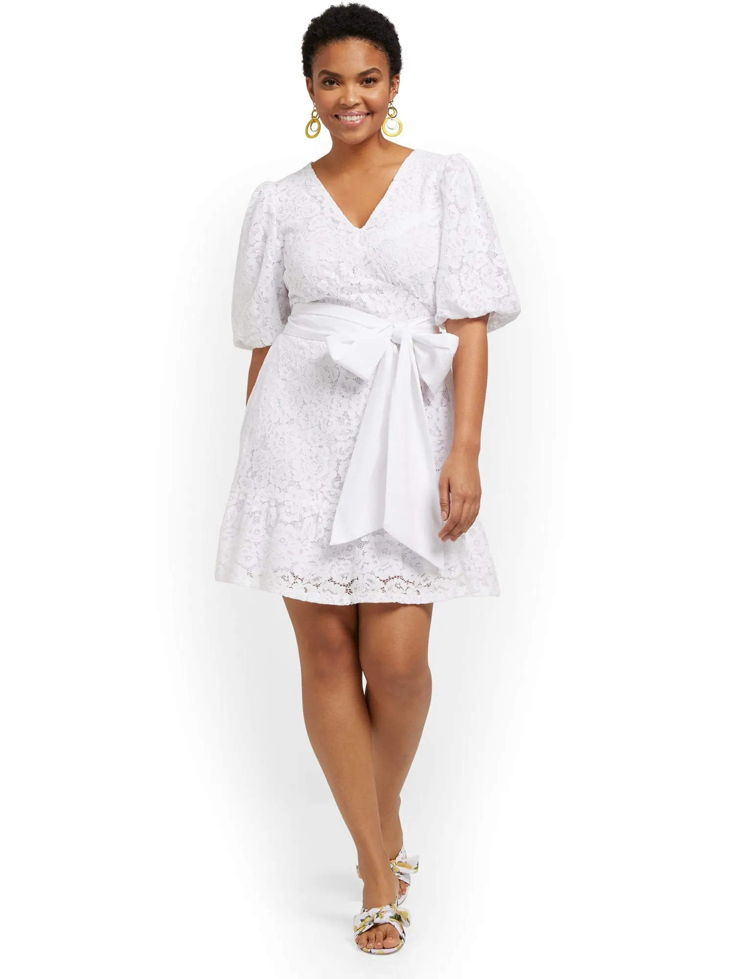 Lace Puff-Sleeve Shift Dress